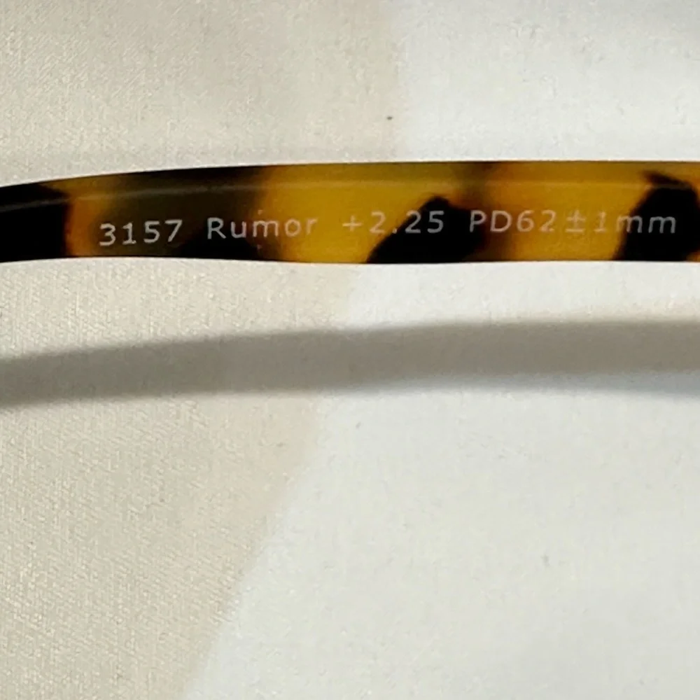 Peepers Tortoise Shell Women's Glasses - Picture 3 of 4